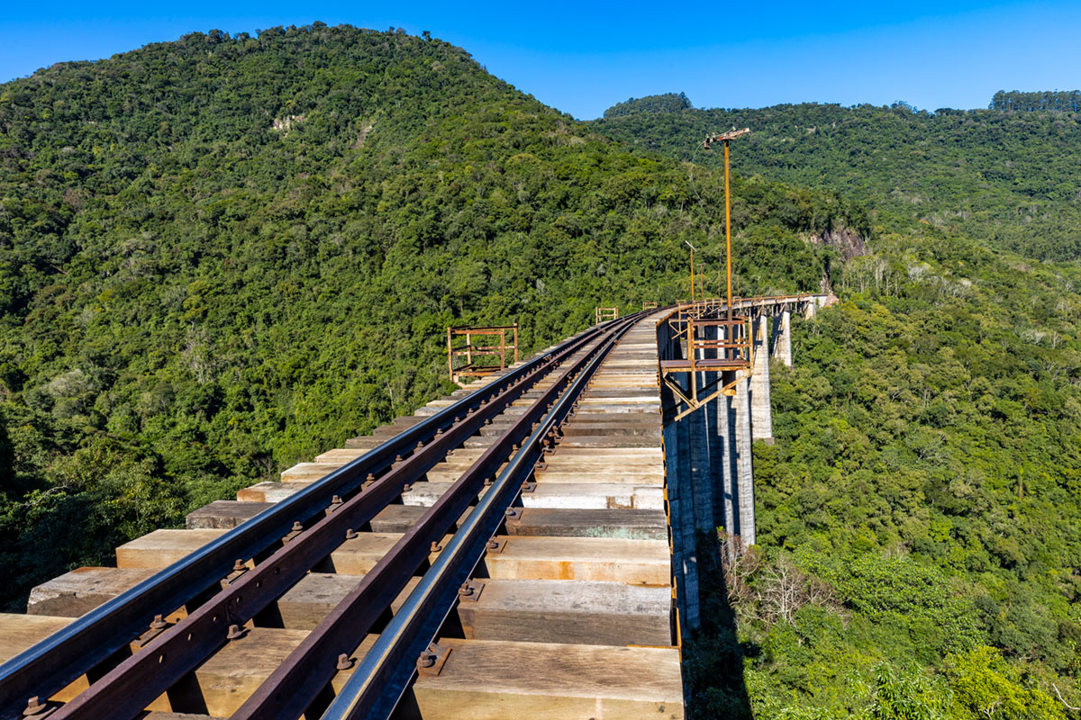 Ferrovia do Trigo mapa Ferrovia do Trigo ainda funciona Ferrovia do Trigo onde fica Ferrovia do Trigo mortes Ferrovia do TRIGO destruida Ferrovia do Trigo enchente Ferrovia do Trigo Passo Fundo Viaduto 13 Ferrovia do Trigo